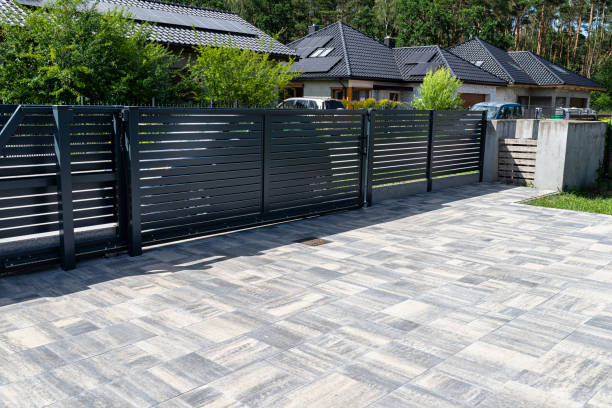 Best Decorative Driveway Pavers  in Cohasset, MN