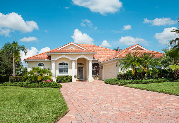 Best Custom Driveway Pavers  in Cohasset, MN